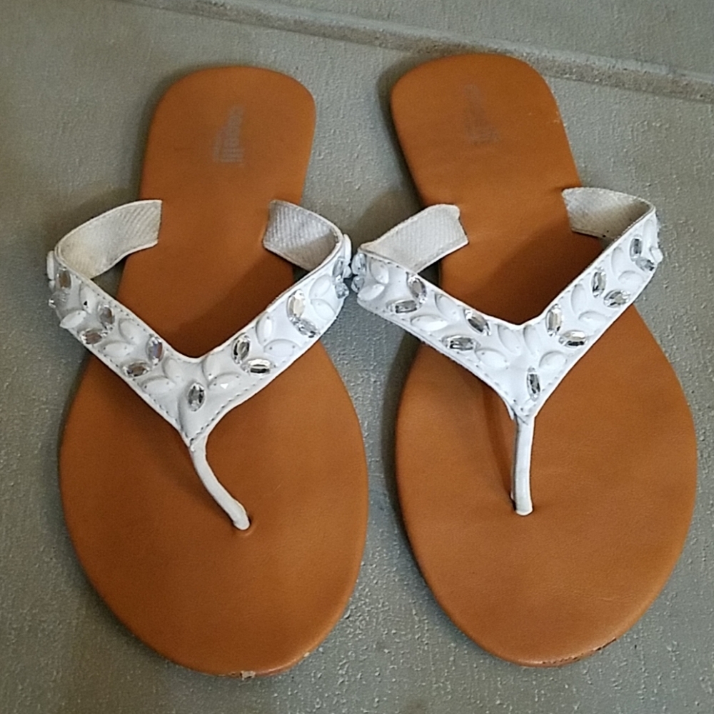 {Capelli} Thong Sandals